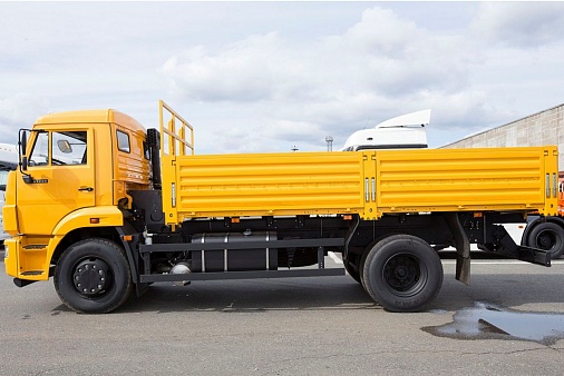 Бортовой автомобиль КАМАЗ 43253